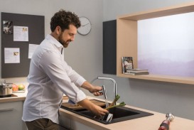 Смеситель для кухни Hansgrohe Metris Select M71 200 2jet sBox с вытяжным изливом однорычажный сталь 73818800