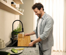 Змішувач для кухні Hansgrohe Talis Select M54 PowderSpray з висувною лійкою чорний матовий 72861670