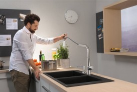 Змішувач для кухні Hansgrohe Talis Select M51 300 2jet Sbox з витяжним виливом змішувач сталь 73867800