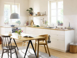 Змішувач для кухні Hansgrohe Zesis M33 200 CoolStart із запірним вентилем одноважільний хром 74807000