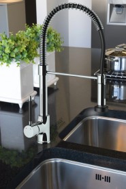 Смеситель для кухни Koller Pool Design Plus однорычажный с прорезиненным изливом латунь хром DS0700