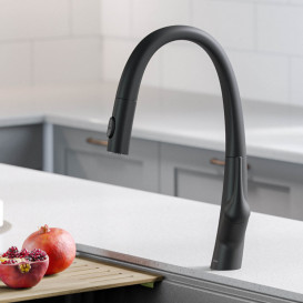 Смеситель для кухни Kraus Arqo с выдвижной лейкой латунь матовый черный KPF-2523MB