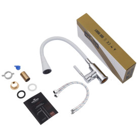 Змішувач для кухні Kroner KRP Kuche-C132WHI з гнучким виливом хром/білий CV033128