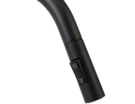 Смеситель для кухни Rea Fresh однорычажный с выдвижной лейкой черный REA-B9147