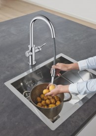 Змішувач для кухні зі стартовим пакетом Grohe Blue Home висувною С-виливши латунь хром 31541000