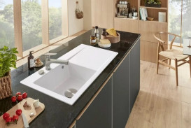 Смеситель для кухни Villeroy & Boch Junis Shower с выдвижной лейкой сплошная нержавеющая сталь 928100LC