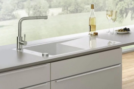 Змішувач для кухні Villeroy & Boch Steel Shower з висувною лійкою суцільна нержавіюча сталь 969701LC