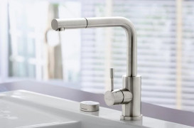 Змішувач для кухні Villeroy & Boch Steel Shower з висувною лійкою суцільна нержавіюча сталь 969701LC