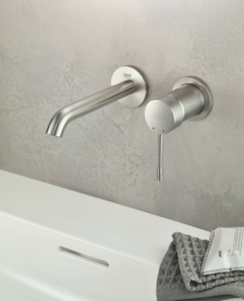 Смеситель для раковины однорычажный настенный Grohe коллекция Essence+ хром 19408001