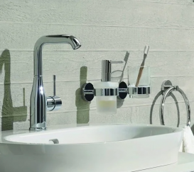 Смеситель для раковины однорычажный Grohe коллекция Essence New хром 23541001