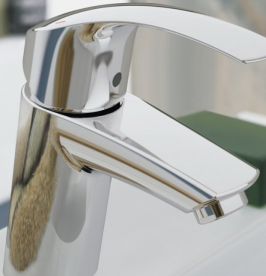 Змішувач для раковини одноважеля Grohe колекція Eurosmart New хром 23323001