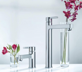 Смеситель для раковины однорычажный высокий Grohe коллекция Lineare хром 23405001