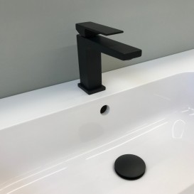 Змішувач для раковини Fiore Kube змішувач чорний матовий 100NN8515