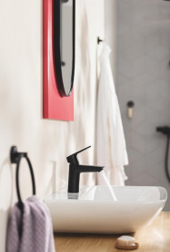 Смеситель для раковины Grohe QuickFix Start однорычажный черный матовый 235512432