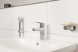 Смеситель для раковины Grohe QuickFix Start с гигиеническим душем хром 23123003