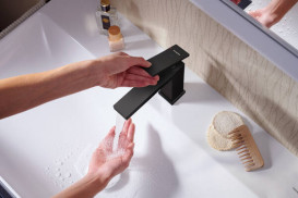 Смеситель для раковины Hansgrohe Tecturis E однорычажный матовый черный 73012670