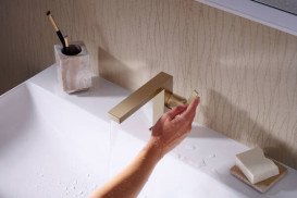 Смеситель для раковины Hansgrohe Tecturis E однорычажный шлифованная бронза 73021140