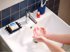 Смеситель для раковины Hansgrohe Zesis S CoolStart с донным клапаном хром 74715000