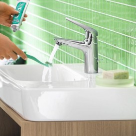 Змішувач для раковини одноважільний Hansgrohe колекція Novus хром 71030000