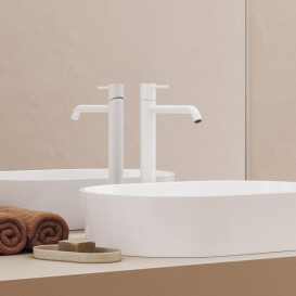 Змішувач для раковини Ravak Espirit BeCool одноважільний білий матовий X070405