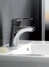 Смеситель для раковины Ravak Neo NO 011.00 однорычажный с донным клапаном X070016