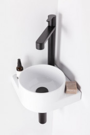 Змішувач для раковини Ravak Puri PU 015.20 одноважільний чорний X070182