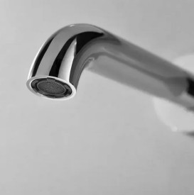 Смеситель для раковины Rea Lungo Long настенный однорычажный хром REA-B0369