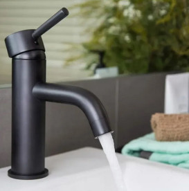 Змішувач для раковини Rea Lungo одноважільний чорний REA-B4102