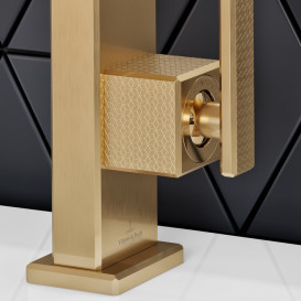 Змішувач для раковини Villeroy & Boch Mettlach одноважільний матове золото TVW12600100076