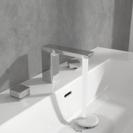 Смеситель для раковины Villeroy & Boch Subway 3.0 на 3 отверстия хром TVW11200500061
