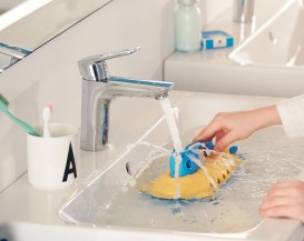 Смеситель для раковины Kludi Pure&Style однорычажный с донным клапаном 402900575