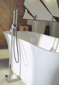 Смеситель для ванной Besco Modern II напольный с душевым гарнитуром хром BW-MII-CH