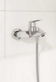 Смеситель для ванной Grohe QuickFix Start однорычажный с душевым набором хром 25283002