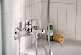 Смеситель для ванной Grohe Swift QuickFix однорычажный хром 24335001