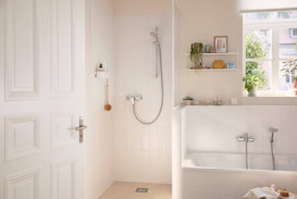 Змішувач для ванної Hansgrohe Rebris S на 2 споживачі настінний одноважільний хром 72442000