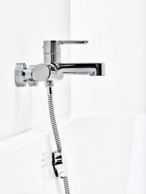 Смеситель для ванной настенный Ravak Puri PU 022.00/150 150 мм однорычажный латунь хром X070115