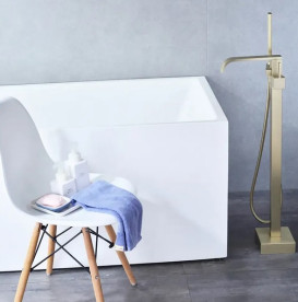 Смеситель для ванной Rea Carat напольный с душевым гарнитуром матовое золото REA-B6522