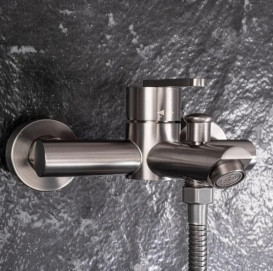 Смеситель для ванной Rea Ontario однорычажный с душевым гарнитуром графит REA-B5515