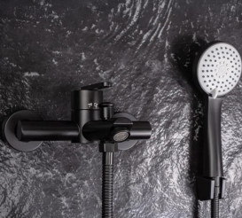 Смеситель для ванной Rea Ontario однорычажный с душевым гарнитуром черный REA-B5512