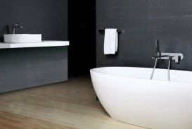 	Смеситель для ванной Bonomi Bonny настенный встраиваемый с переключателем и ручным душем хром 342320