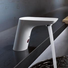 Смеситель для раковины электронный Kludi Balance белый 5210091