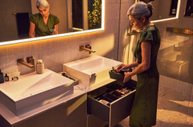 Стільниця під раковину Hansgrohe Xevolos E 157х55 з 2 вирізами МДФ пісочний матовий бежевий 54211780