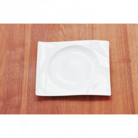 Тарілка десертна Villeroy & Boch NewWave 24х22 см преміум фарфор білий 10-2525-2649