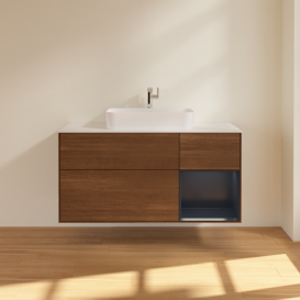 Тумба под раковину Villeroy & Boch Finion 120х50,1 см с подсветкой МДФ шпон грецкого ореха/стекло белое матовое G421HGGN