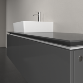 Тумба під раковину Villeroy & Boch Legato 140х38 см МДФ/ДСП глянсовий сірий B61300FP