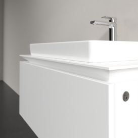Тумба под раковину Villeroy & Boch Legato 80х38 см с подсветкой ДСП белый матовый B678L0MS