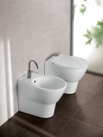 Биде напольное пристенное Hatria Nido 36х56 см белый Y0QW01