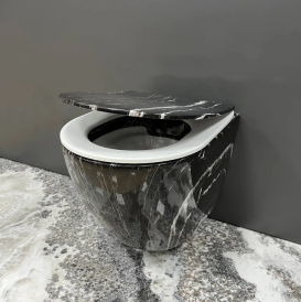 Унітаз підвісний VBI VULCANO 48х36 см безободковий з кришкою soft-close кераміка чорний онікс VBI-020403