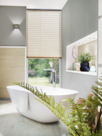 Ванна акрилова окремостояча Villeroy & Boch колекції Theano 175x80 біла UBQ175ANH7F200V-01