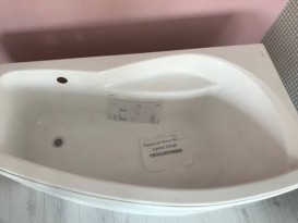 Ванна акрилова кутова PoolSpa колекція Nicole 150х80 R права з рамою білий PWAOD10ZS000000